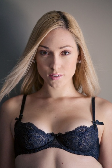 Lily LaBeau hot photo